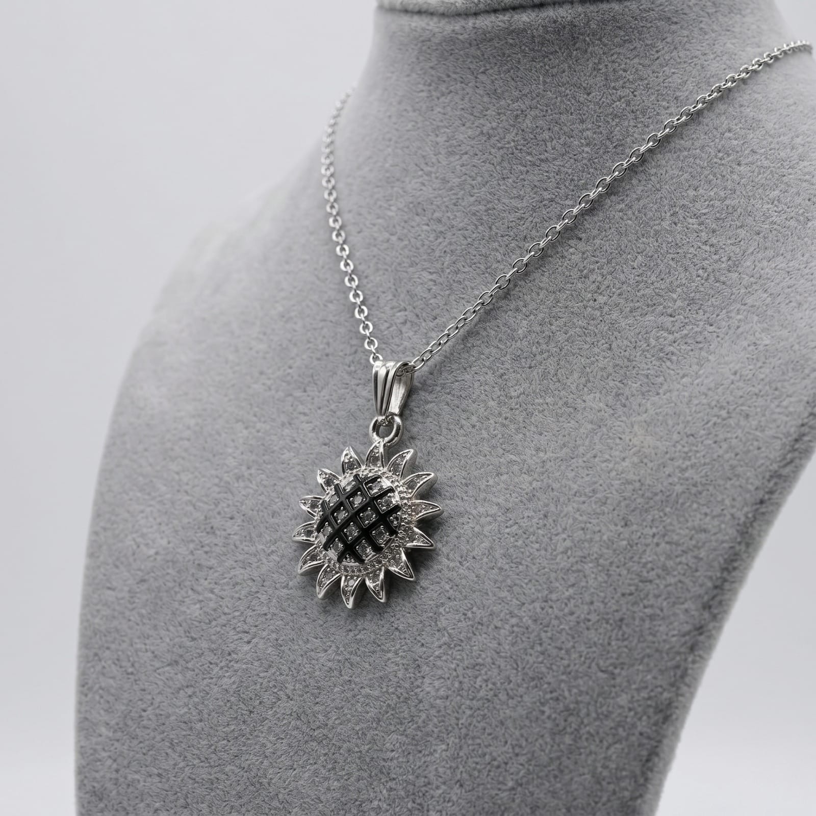 Classic Heart Pendant